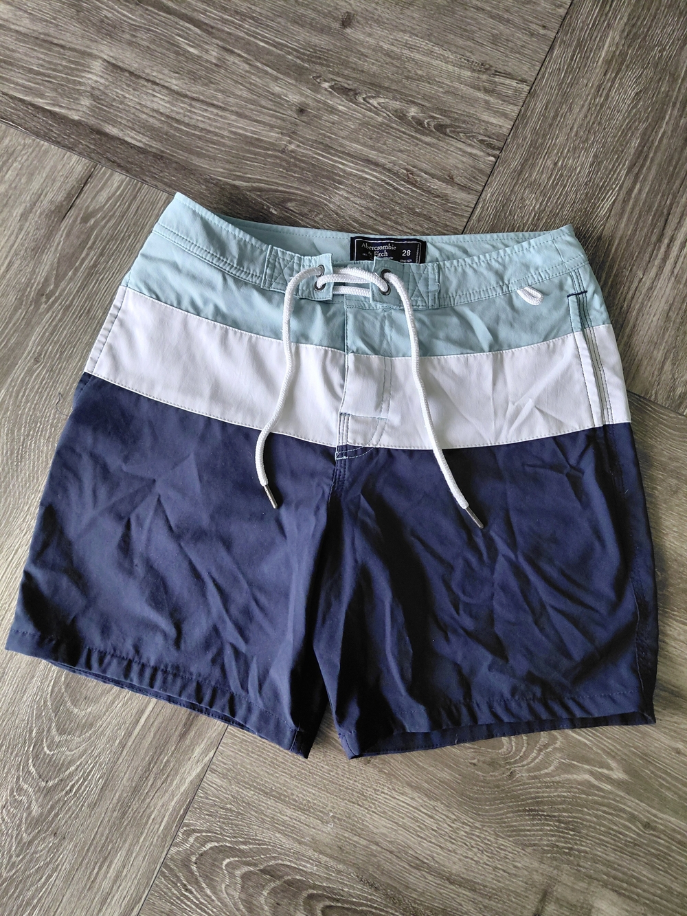 Abercrombie & Fitch Light Blue White Navy Colorblock Swim Trunks
